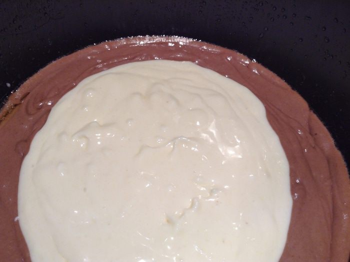 Шоколадно-творожный пирог в мультиварке