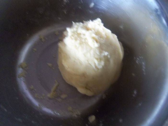 Шоколадный пирог с грушами