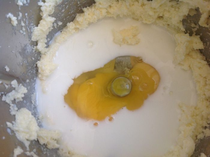 Абрикосовый пирог-перевертыш