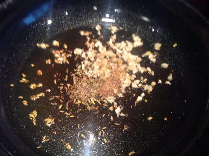 Горшочки с бараниной и овощами