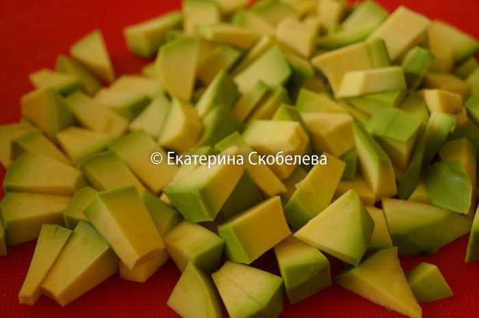 Салат с морским коктейлем