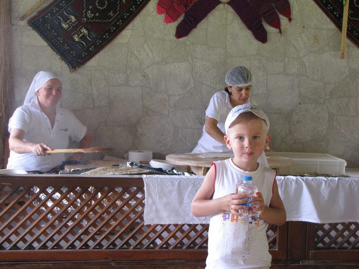 Лепешки &amp;quot;Гезлеме&amp;quot; с мясом и картошкой