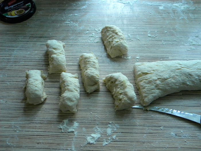 Капустные булочки с прованским маслом