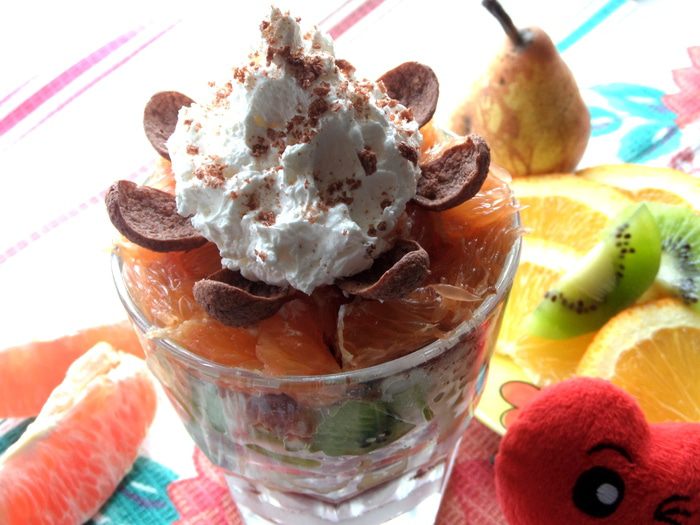 Салат-коктейль со сливками