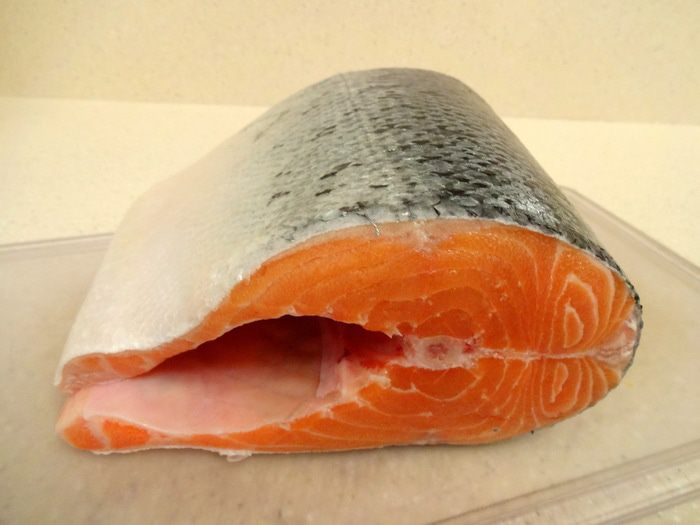 Медальоны из лосося с креветками