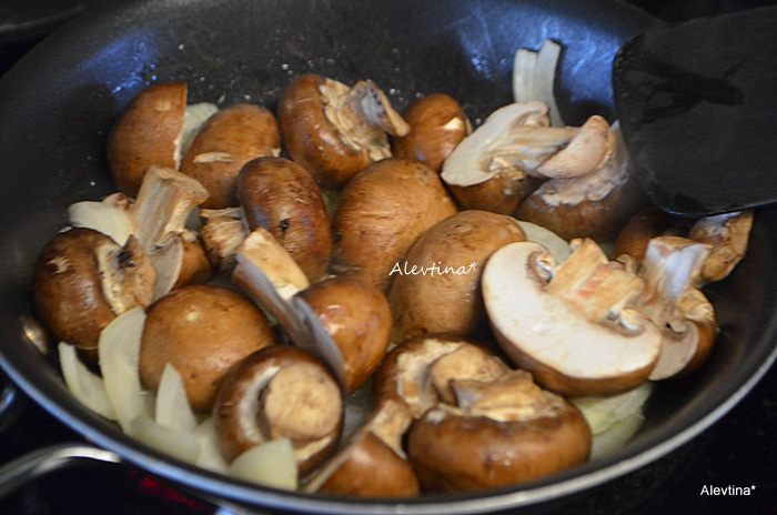 Жюльен грибной по-русски