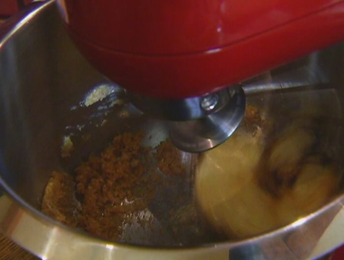 Ореховый пирог с апельсиновым сиропом