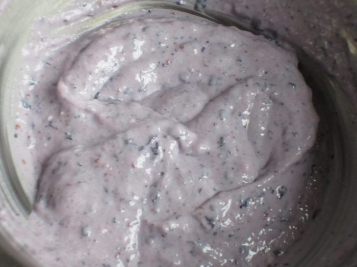 Мини-бриоши с творожно-черничным кремом