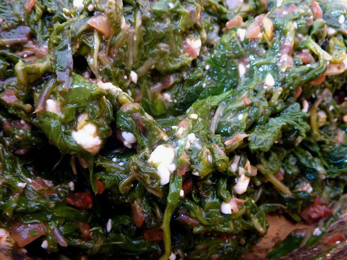 Шпинатный тарт на крекерной основе