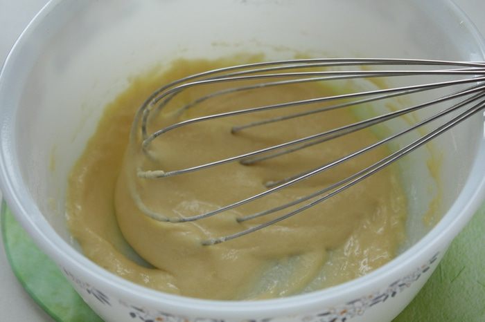 Пирог с брусникой и заварным кремом