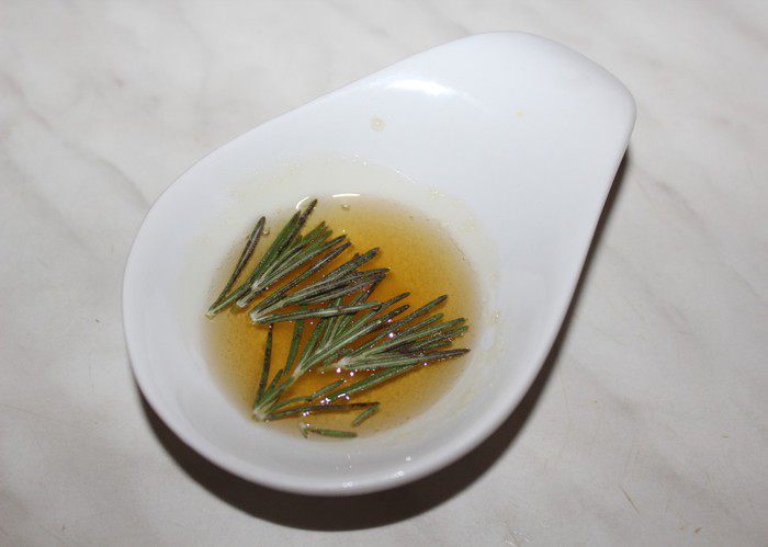 Куриное филе с хурмой и яблоками