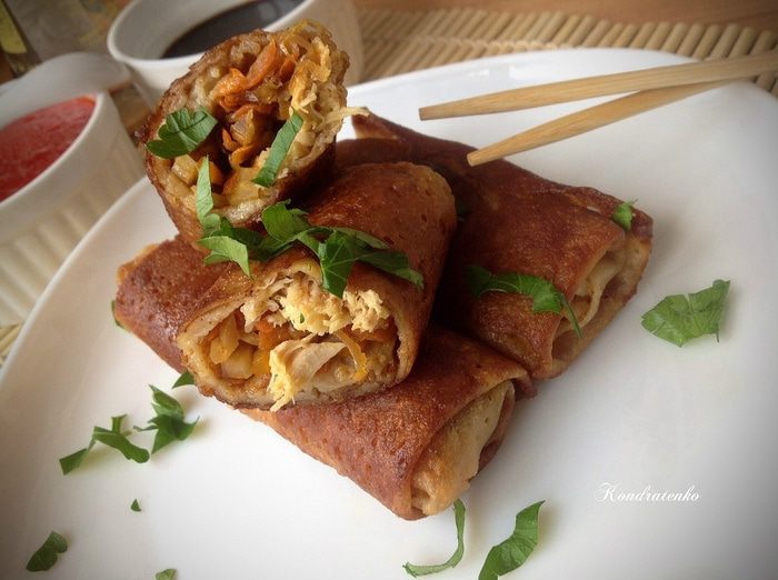 Блинные спринг роллы с курицей и овощами