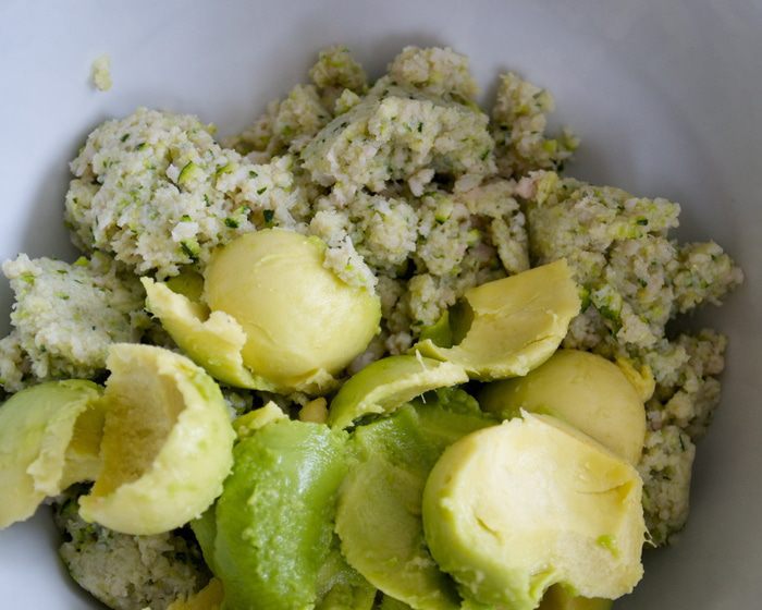 Тартар из авокадо 