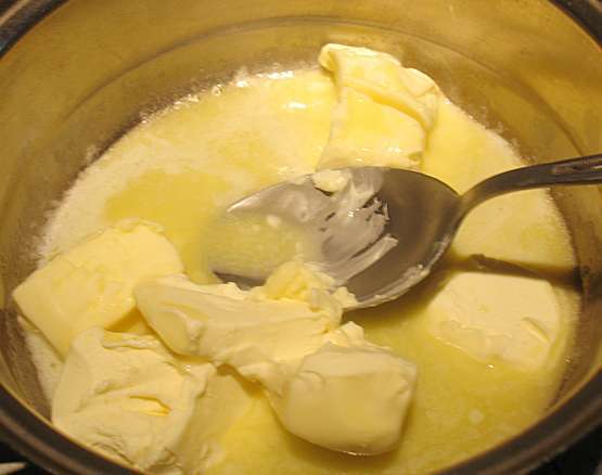 Лимонно-маковый кекс с миндалем