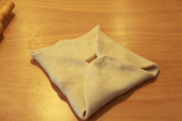 Круассаны с ветчиной