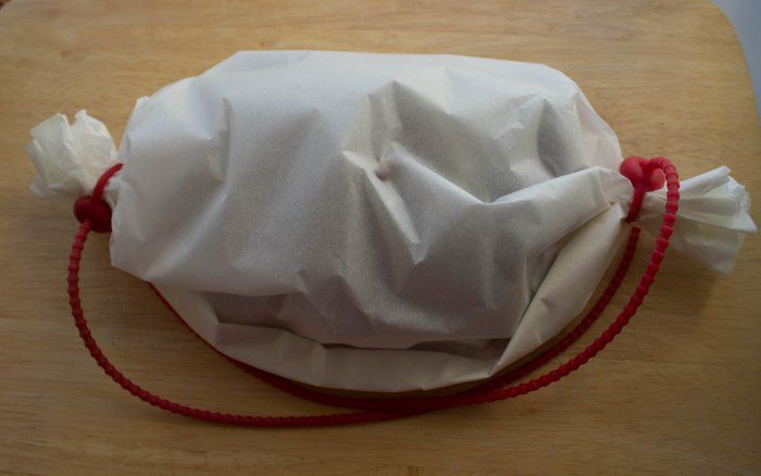 Форель с лимоном и розовым перцем