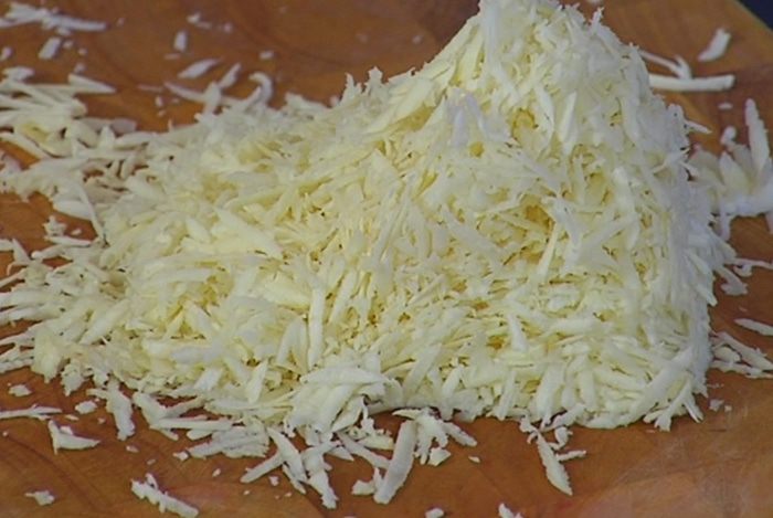 Ореховый пирог с имбирем и сливочным кремом