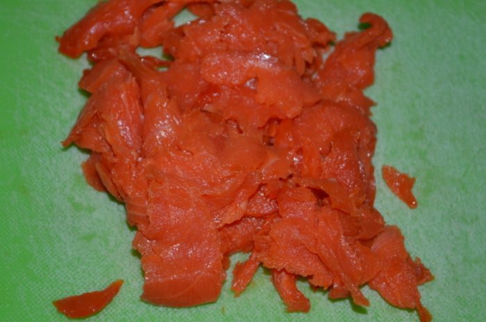 Яичница-болтунья с копченой семгой