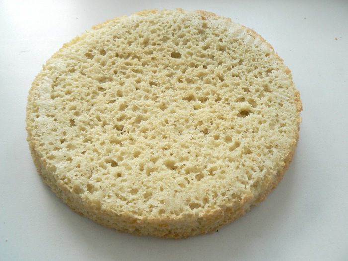 Торт с муссом из черной смородины