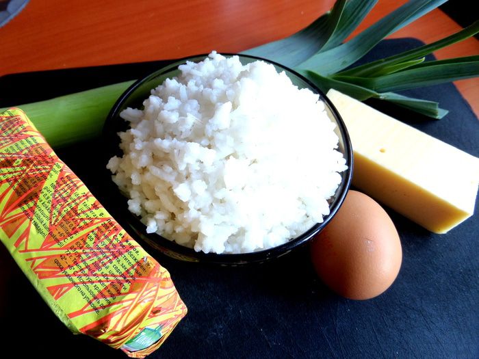 Куриный суп с рисово-сырными клецками