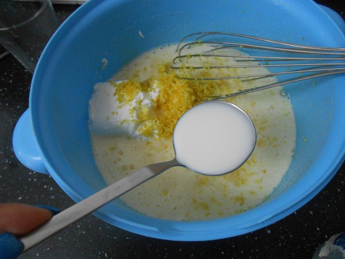 Лимонный пирог с миндалем