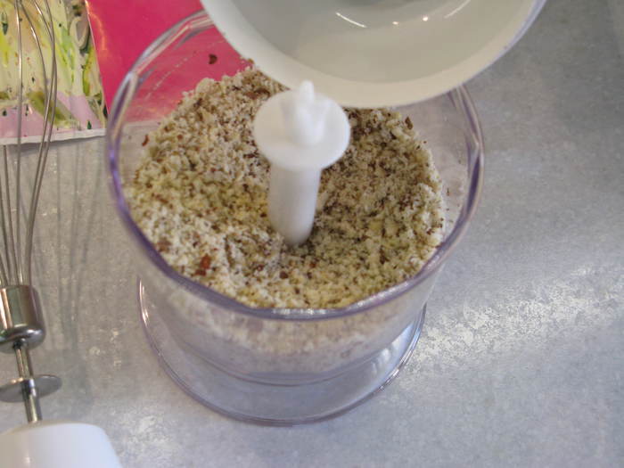 Морковно-ореховый торт