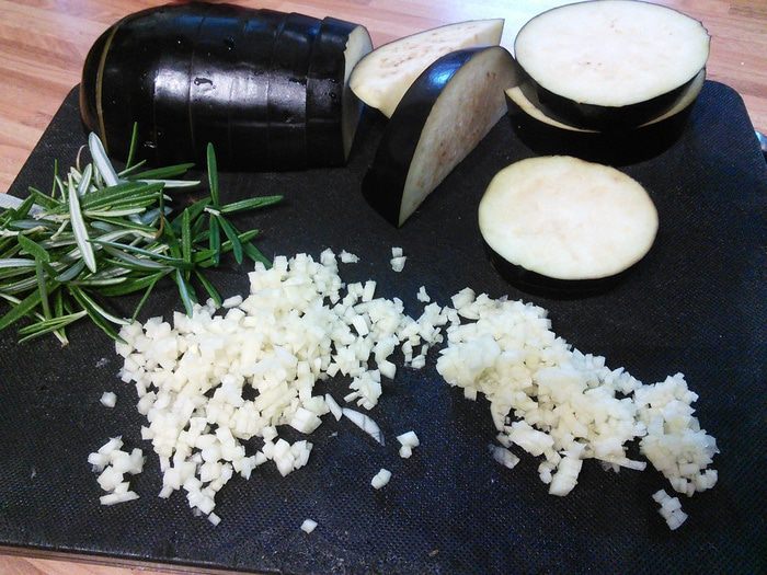 Маринованные баклажаны с пармезаном 