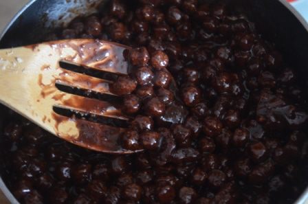 Хрустящее шоколадное печенье без выпечки