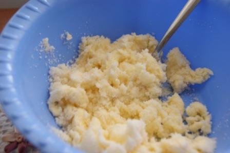 Яблочно-клюквенный пирог со сметанной заливкой