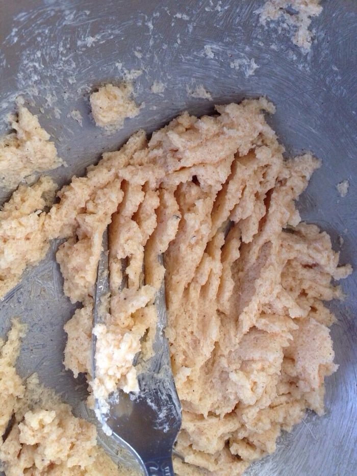 Морковно-ореховое печенье с трещинками