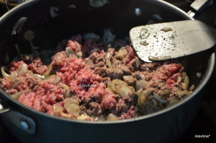 Итальянская паста с мясным соусом