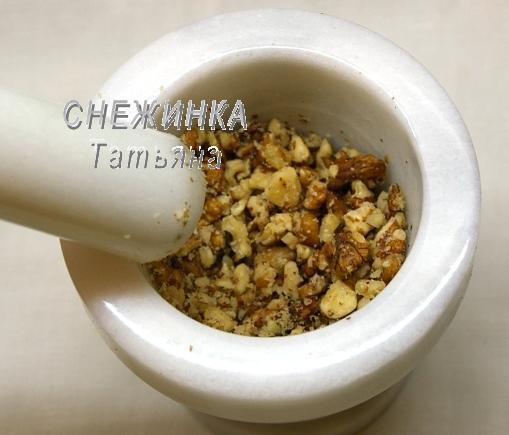 Ароматный хлебец на кефире с грецкими орехами