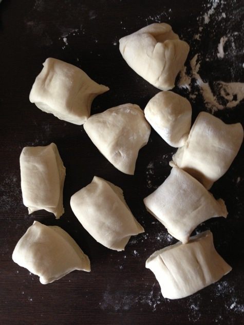 Слоеные пироги-рулеты с несладкими начинками