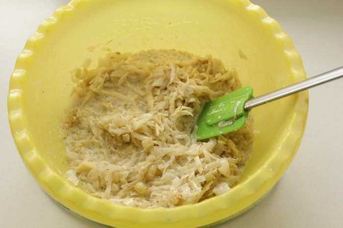 Тарт с капустой и перепелиными яйцами