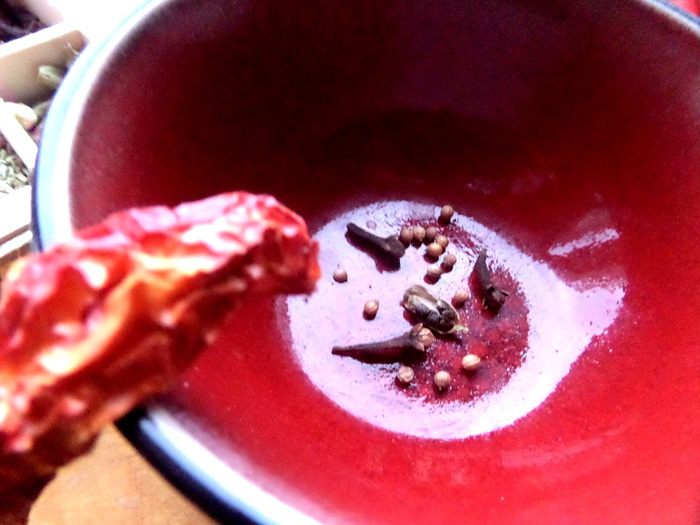 Согревающий чай со специями