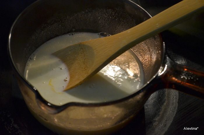 Ванильное мороженое в старом стиле