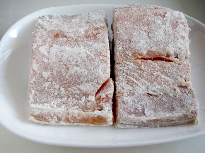 Филе лосося по-бретонски