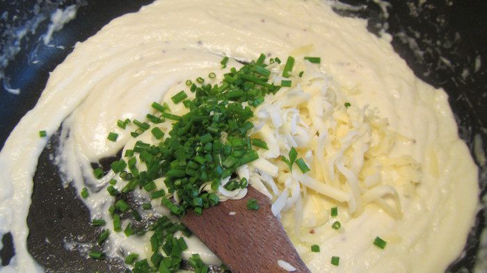 Цветная капуста, запеченная под сырно-горчичным соусом