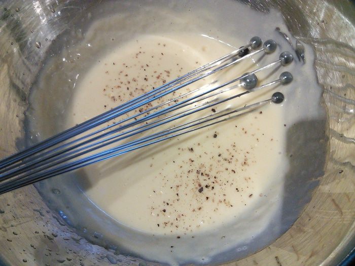 Котлеты из лосося под беарнским соусом