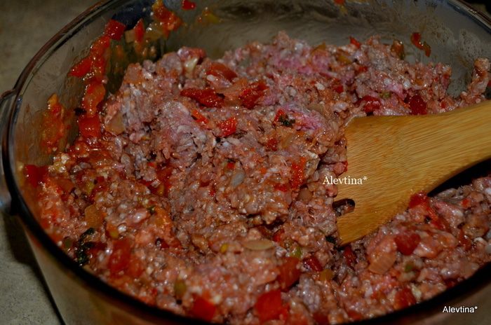 Мясная буханка с томатным релишем