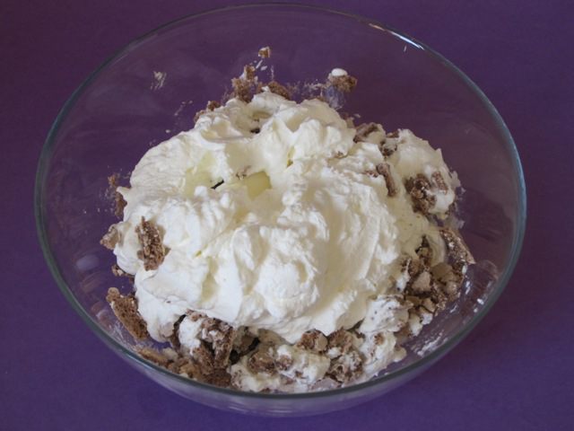 Торт-мороженое с безе