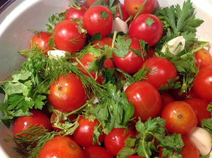 &amp;quot;Быстрые&amp;quot; малосольные помидоры