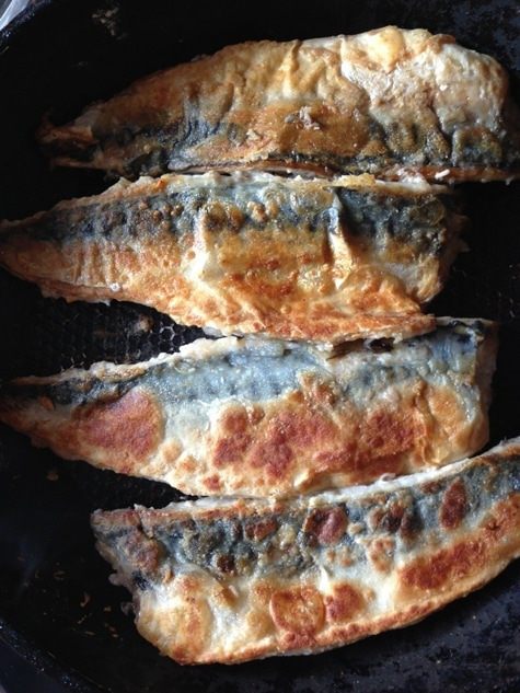 Скумбрия под томатно-апельсиновым соусом