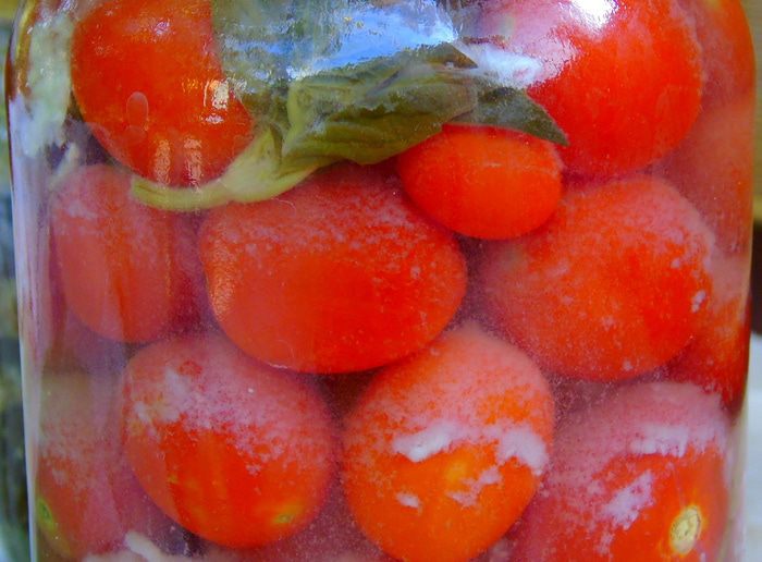 Чесночно-базиликовые черри