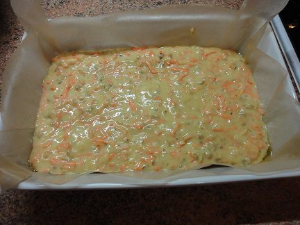 Морковный пирог с грецкими орехами