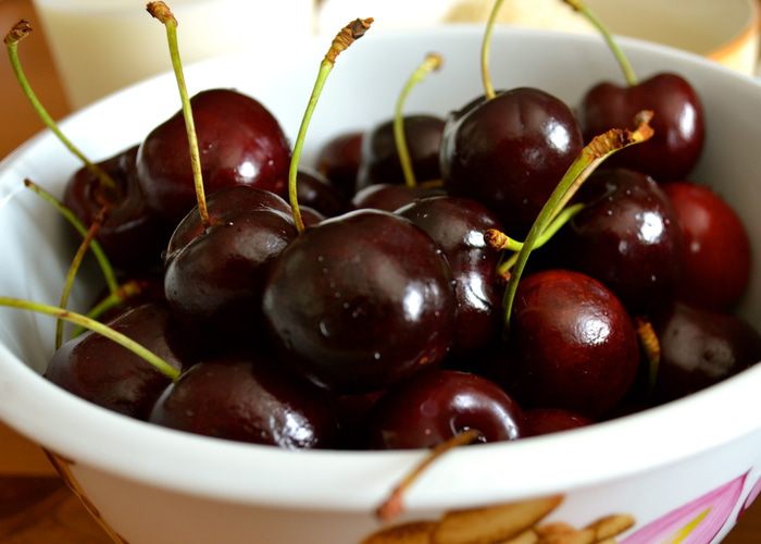 Клафути с черешней