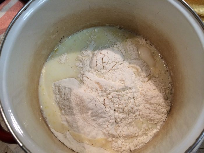 Французский деревенский пирог с медом