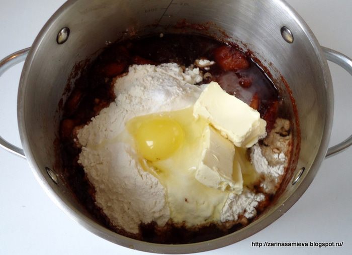 Пудинг с яблоками тоффи