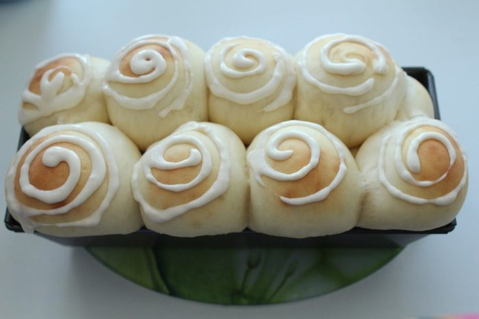 Сдобный хлеб с узором