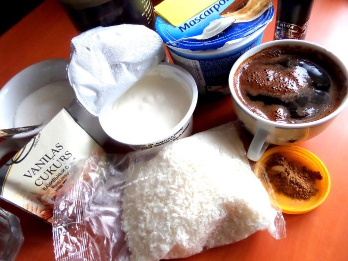 Кокосовый тирамису